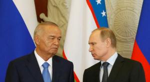 Тысячи жителей Ташкента плачут, провожая в "последний путь" президента Узбекистана