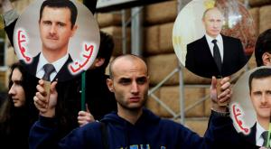 Около консульства России во Франкфурте прошел митинг в поддержку Путина и Асада