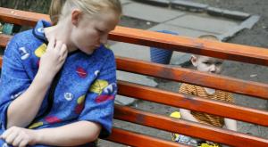  Украина готовится отменить пособия по рождению ребенка и пенсии работающим