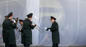 Украина отправила на оружейную выставку пластмассовые самолеты