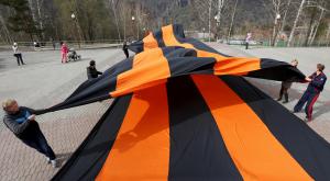 В Кишиневе развернули самую длинную в мире георгиевскую ленточку