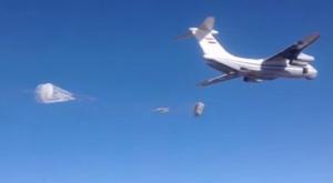 В осажденный боевиками город Дейр-эз-Зора доставлено 30 тонн российской гумпомощи