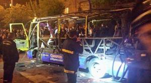 В центре Еревана взорвался пассажирский автобус, есть жертвы