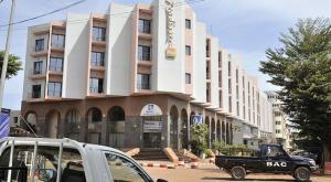 Все заложники в Мали освобождены: в отеле найдены 27 убитых