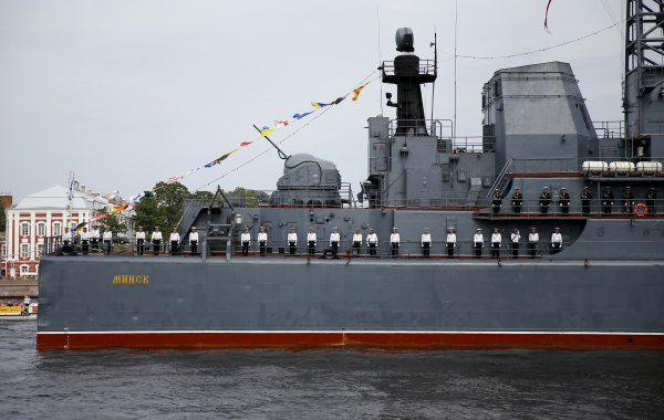 90% комплектующих в новейших стеклопластиковых кораблях для ВМФ РФ - отечественные