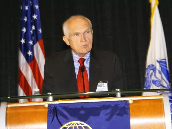 Американский генерал, который призывал убивать русских, не ожидал, что его услышат и в России Американский генерал, который призывал убивать русских, не ожидал, что его услышат и в России