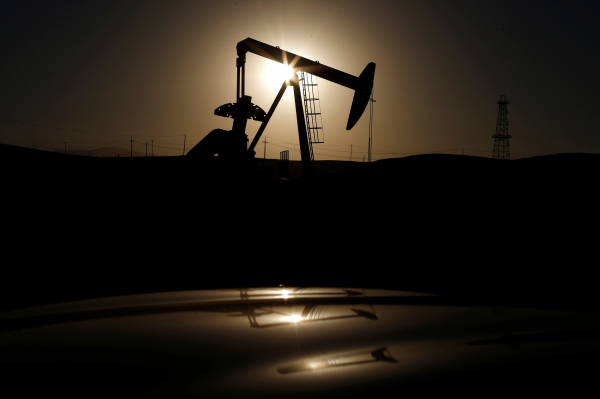 Аналитики Goldman Sachs оценили возможность "заморозки" добычи нефти