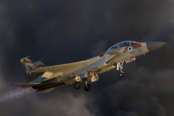 Армия Сирии заявила, что сбила военный самолет Израиля