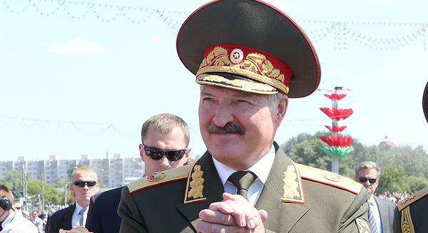 Без него проводить парад в Минске некому – Лукашенко не приедет в Москву 9 мая