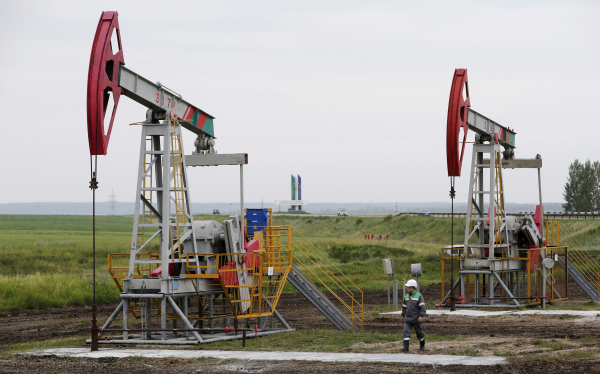 Эксперт: договоренности РФ и Саудовской Аравии по нефти принесут рынку стабильность