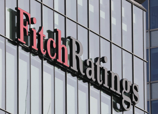 Fitch Ratings улучшило прогноз по банковской системе РФ