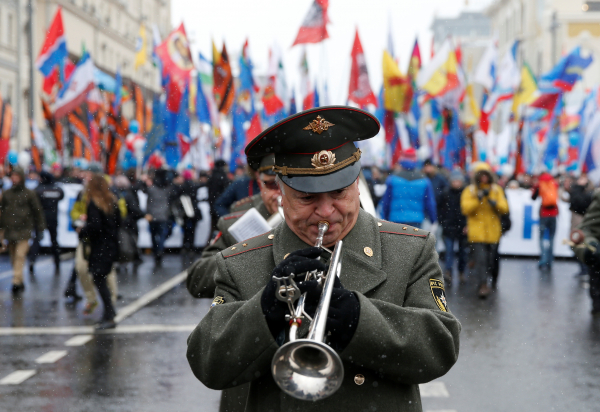 Гуляет вся Россия: регионы празднуют День народного единства