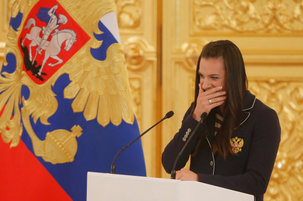 Исинбаева: никогда не прощу, что мне не дали выступить на Олимпиаде в Рио