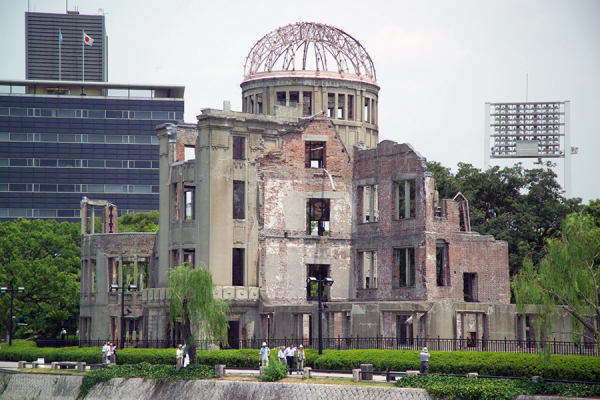 Историю ядерной бомбардировки Японии вычищают из учебников