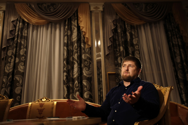 Кадыров назвал «блефом» сообщения о присяге северокавказских боевиков «Исламскому государству» Кадыров назвал «блефом» сообщения о присяге северокавказских боевиков «Исламскому государству»