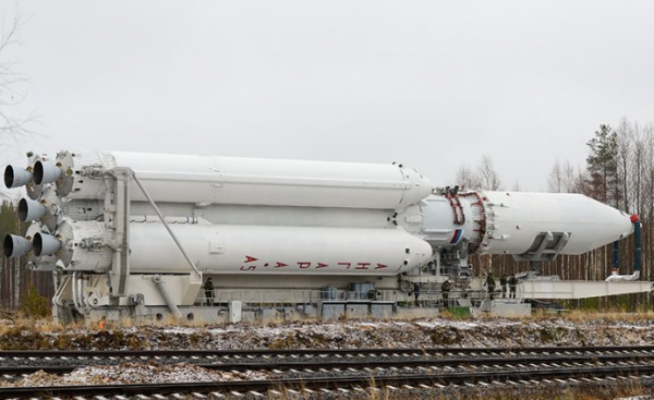 «Роскосмос» разрабатывает новую ракету сверхтяжелого класса