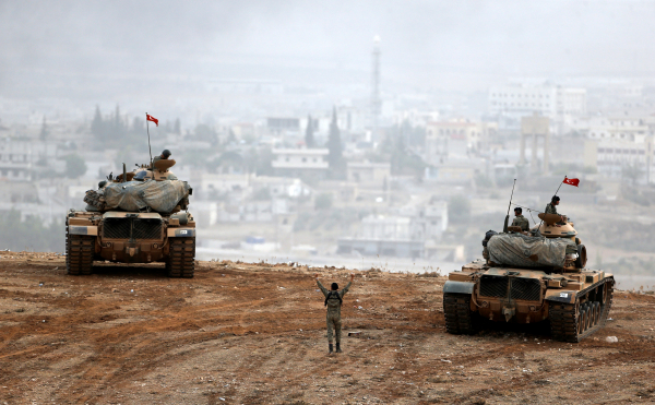 «Ровно в 4 часа»: Турция начала операцию в Сирии