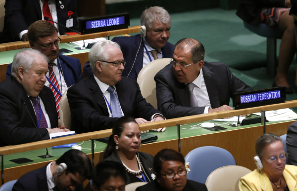 Лавров отправился на заседание Генассамблеи ООН пешком из-за кортежа Обамы 