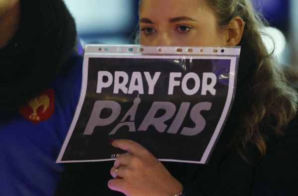 Le Figaro: в совершении терактов в Париже участвовали подростки