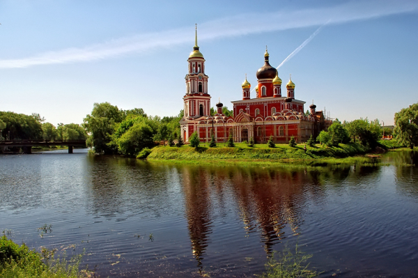 Министр культуры РФ Владимир Мединский открыл Съезд малых городов России в Новгородской области Министр культуры РФ Владимир Мединский открыл Съезд малых городов России в Новгородской области
