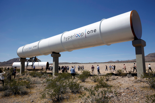   :        Hyperloop