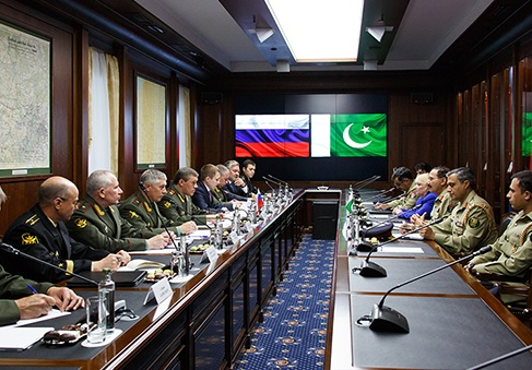 Минобороны Пакистана благодарит Россию за прорыв в военном сотрудничестве