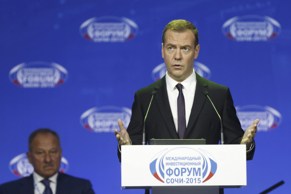 Статья Дмитрия Медведева. Панацея целей или круиз по вызовам