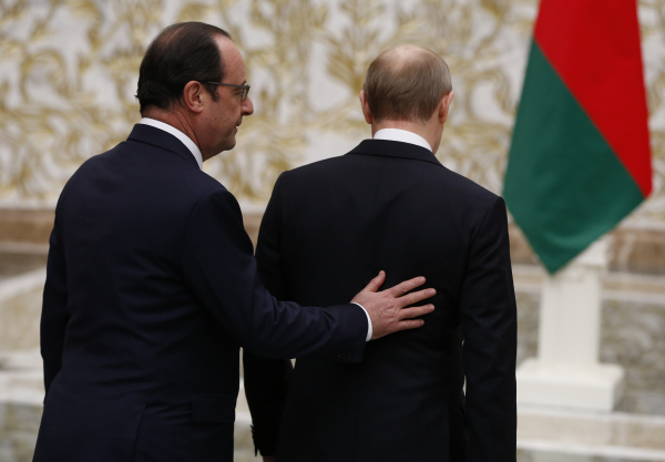 Отказ Олланда от участия в G20 не помешал сотрудничеству с Россией 