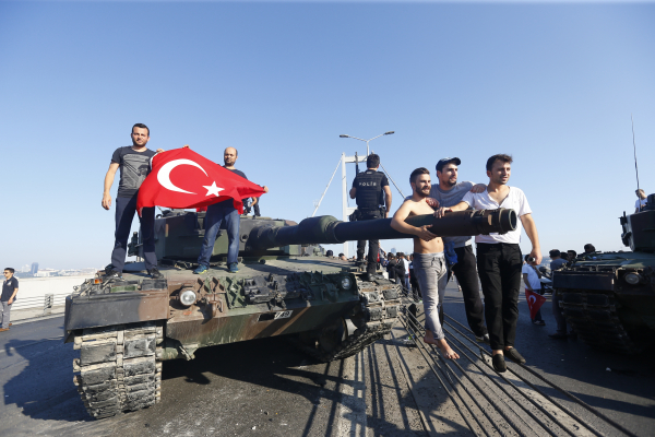 Попытка переворота в Турции в цифрах: погибло 90 человек, арестовано 1563 мятежника