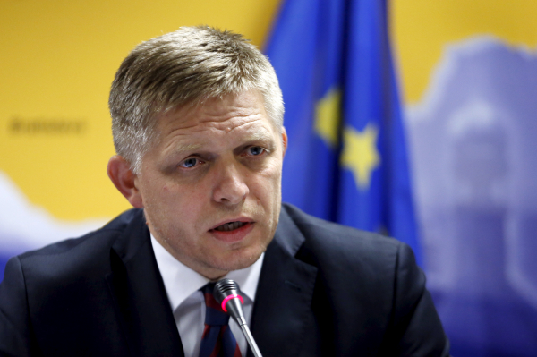 Премьер Словакии рассказал о "ритуальном суициде" Евросоюза