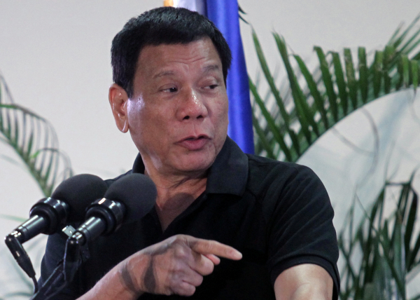 Президент Филиппин заявил о намерении закупить оружие у России