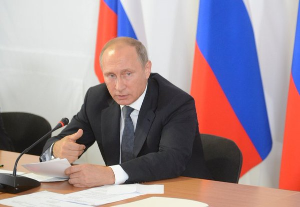 Путин поручил рассмотреть возможность поставок газа в замерзающий украинский город Путин поручил рассмотреть возможность поставок газа в замерзающий украинский город