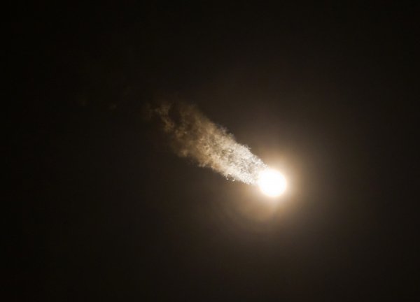 "Роскосмос" отказался поставлять ракеты во Францию из-за ЮКОСа