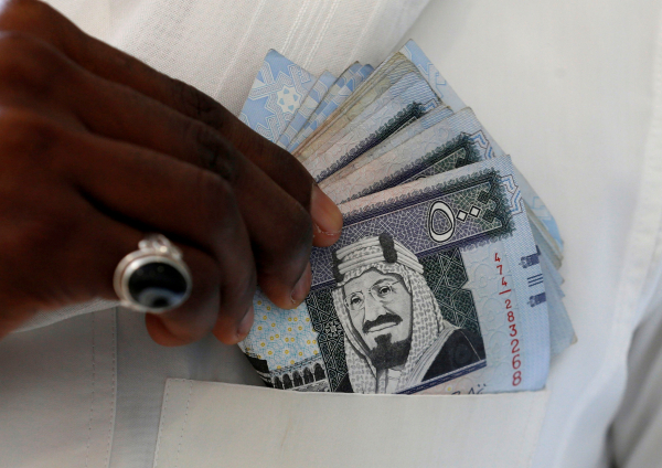 Саудовский политолог: королевство больше не будет инвестировать в экономику США