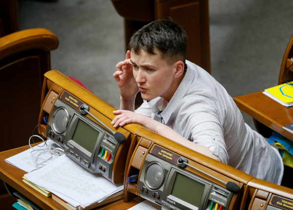 Савченко рассказала о своем отношении к дракам депутатов Рады