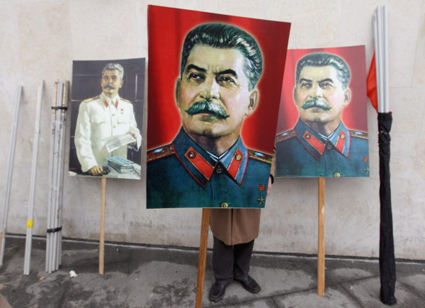Секретарь горкома КПРФ Самары сменил фамилию на "Сталин" и намерен жить под нею
