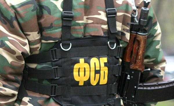 Сенатор Озеров: закон о применении оружия не дал ФСБ исключительных прав 