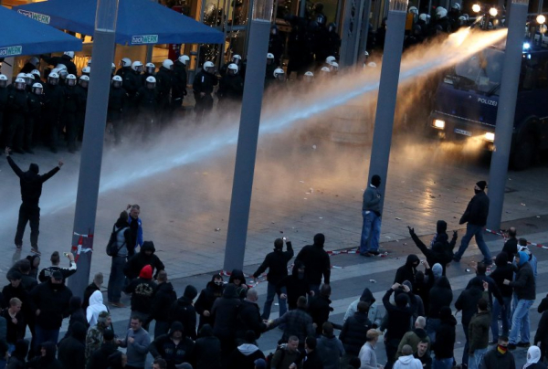 СМИ Германии: Полиция не контролировала ситуацию в Кёльне