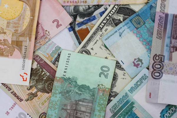 СМИ: Киев не будет платить РФ купон по бондам на 3 млрд долларов СМИ: Киев не будет платить РФ купон по бондам на 3 млрд долларов