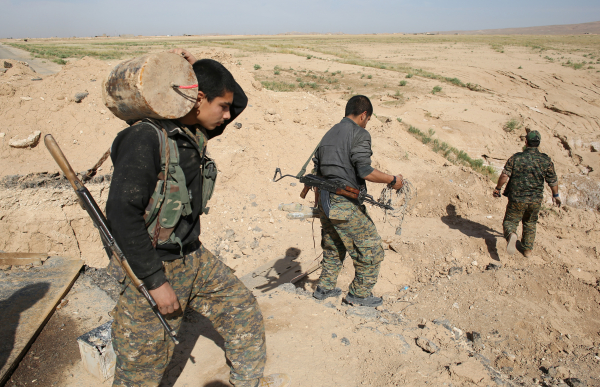 СМИ: курдские отряды взяли в кольцо сирийских военных в Эль-Хасаке