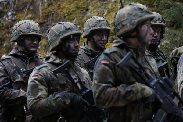 СМИ: в Германии могут вернуть воинскую повинность
