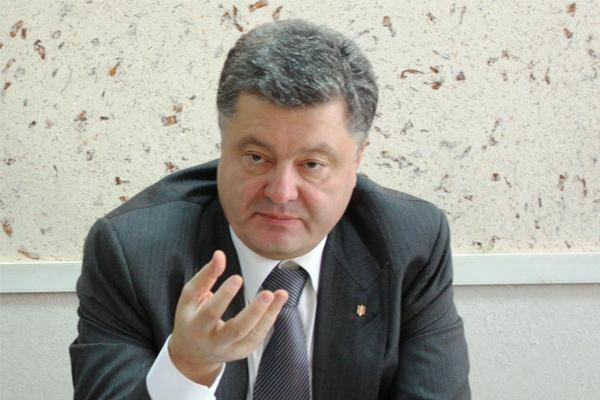 Студент спросил у Порошенко, когда он отправит своих детей в АТО Студент спросил у Порошенко, когда он отправит своих детей в АТО