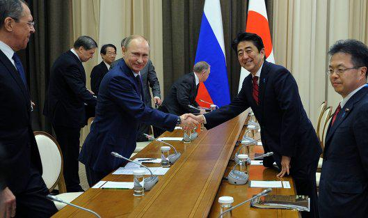 Токио ожидает визит Путина до конца года