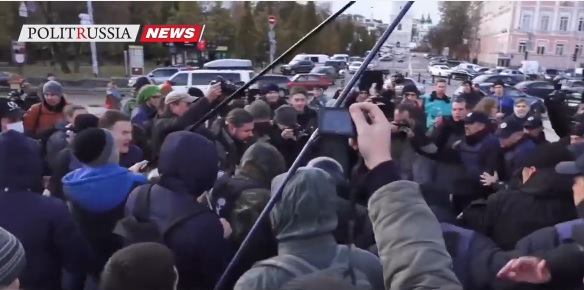 В Киеве произошли массовые драки из-за вопроса легализации марихуаны 
