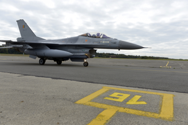 В НАТО отказались комментировать авиаудар ВВС Бельгии в Сирии