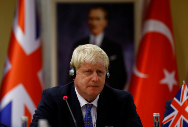 МИД Великобритании призвал оказывать давление на Россию из-за ситуации в Сирии