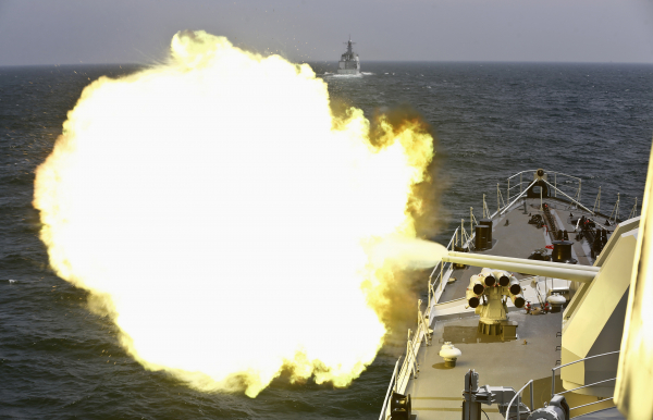 Военные моряки России и Китая приступили к активной фазе учений