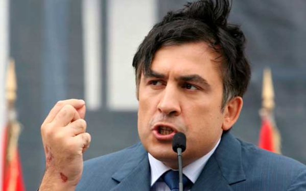 Захарова: обращать внимание на Саакашвили опасно для здоровья