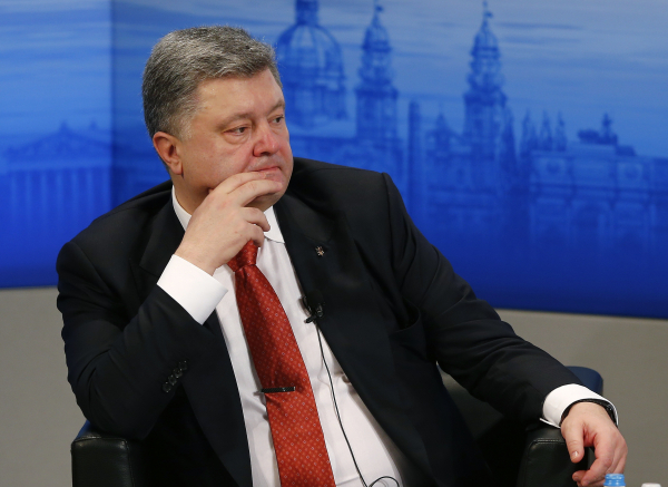 "Затопить Таганрог" - на сайте Порошенко разместили предложения, как навредить РФ "Затопить Таганрог" - на сайте Порошенко разместили предложения, как навредить РФ