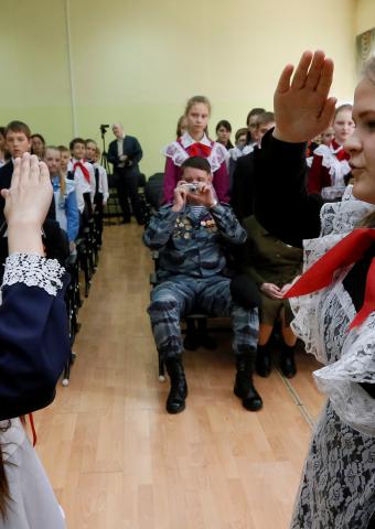 Сборы в школу слишком дорого обходятся российским родителям